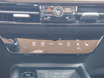 2027 Nissan Kicks SR