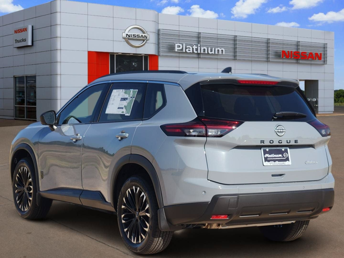 2026 Nissan Rogue Dark Armor