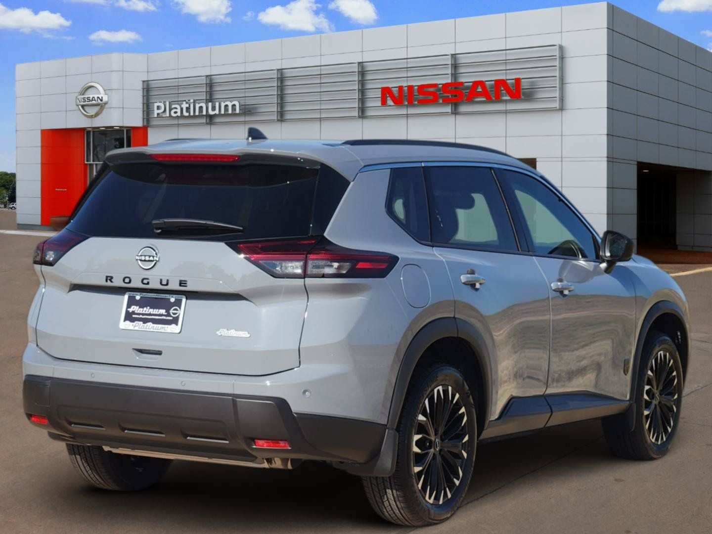 2026 Nissan Rogue Dark Armor