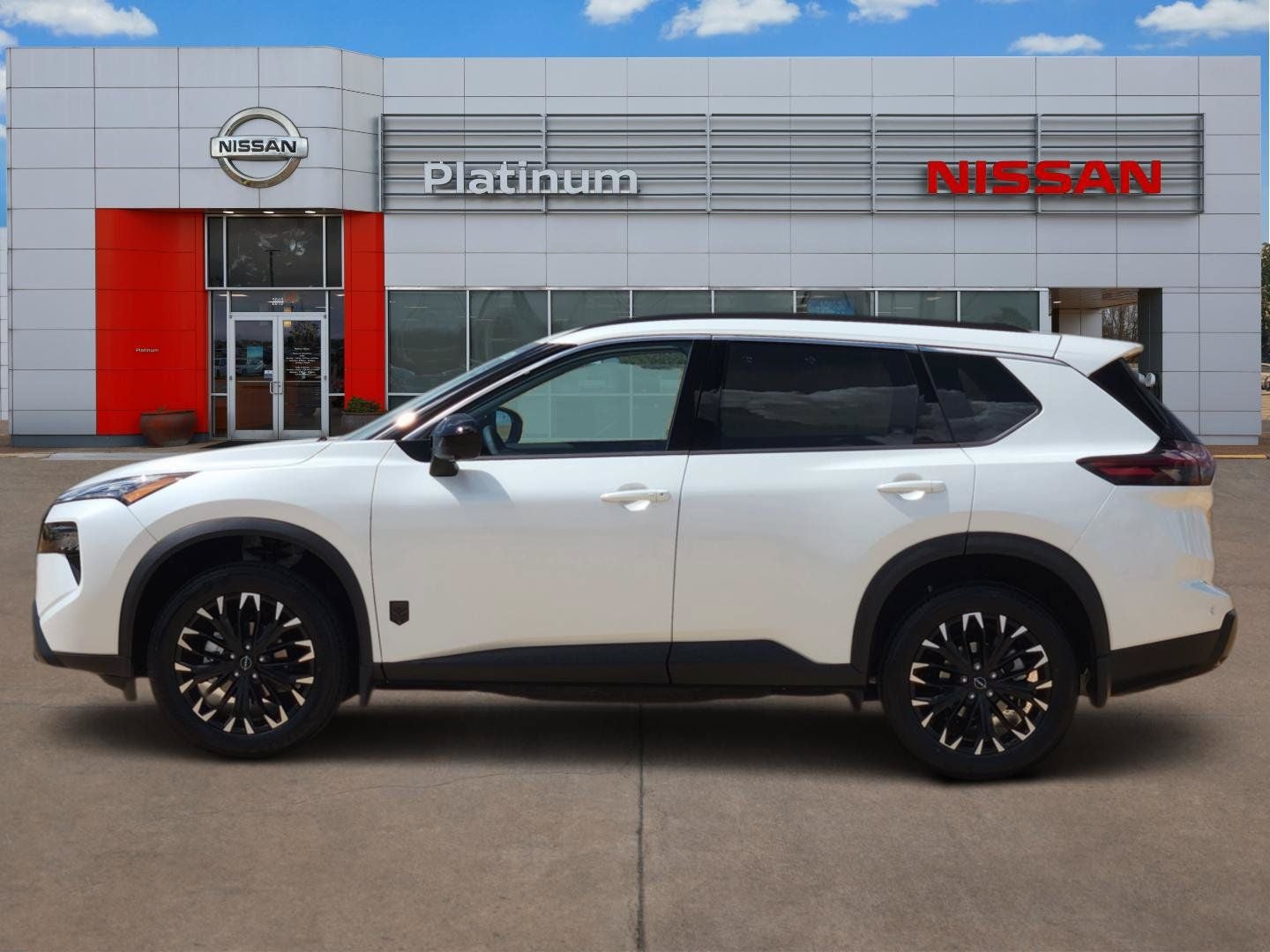 2026 Nissan Rogue Dark Armor