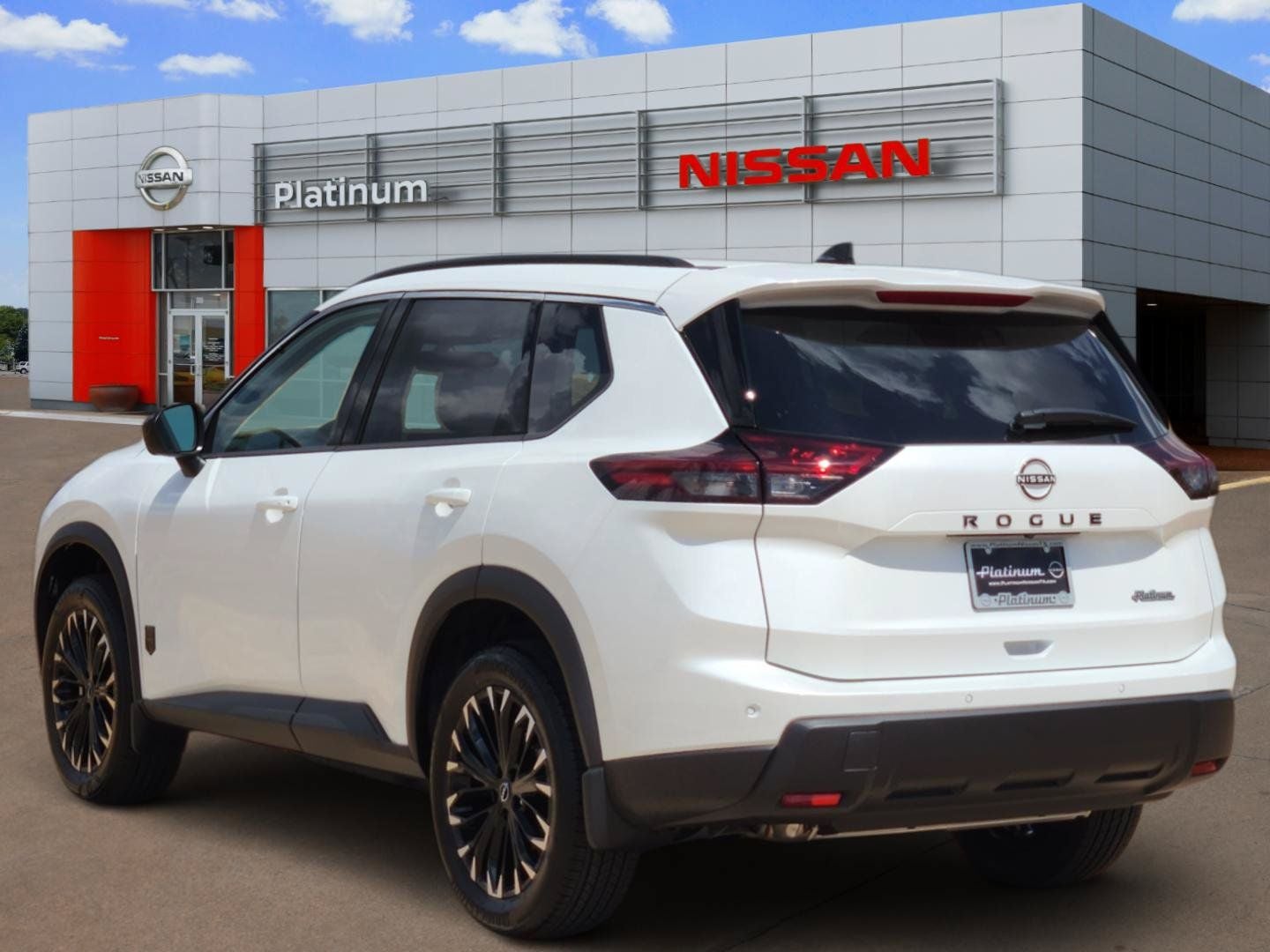 2026 Nissan Rogue Dark Armor