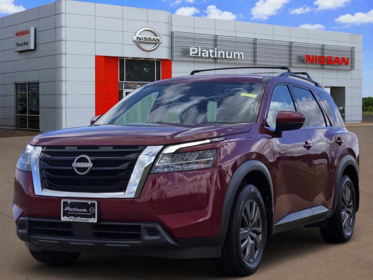 2022 Nissan Pathfinder SV