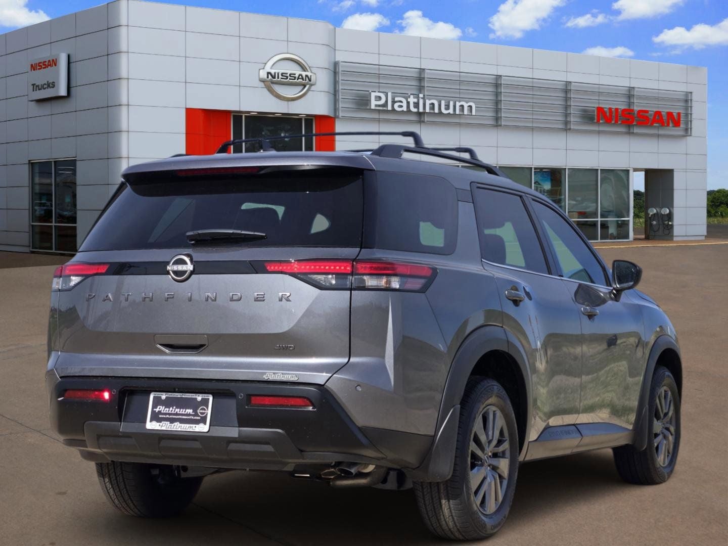 2026 Nissan Pathfinder SV