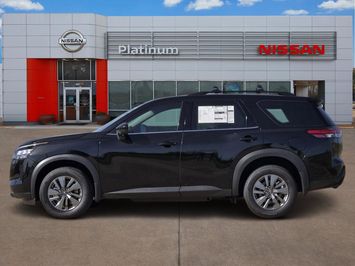 2026 Nissan Pathfinder SV