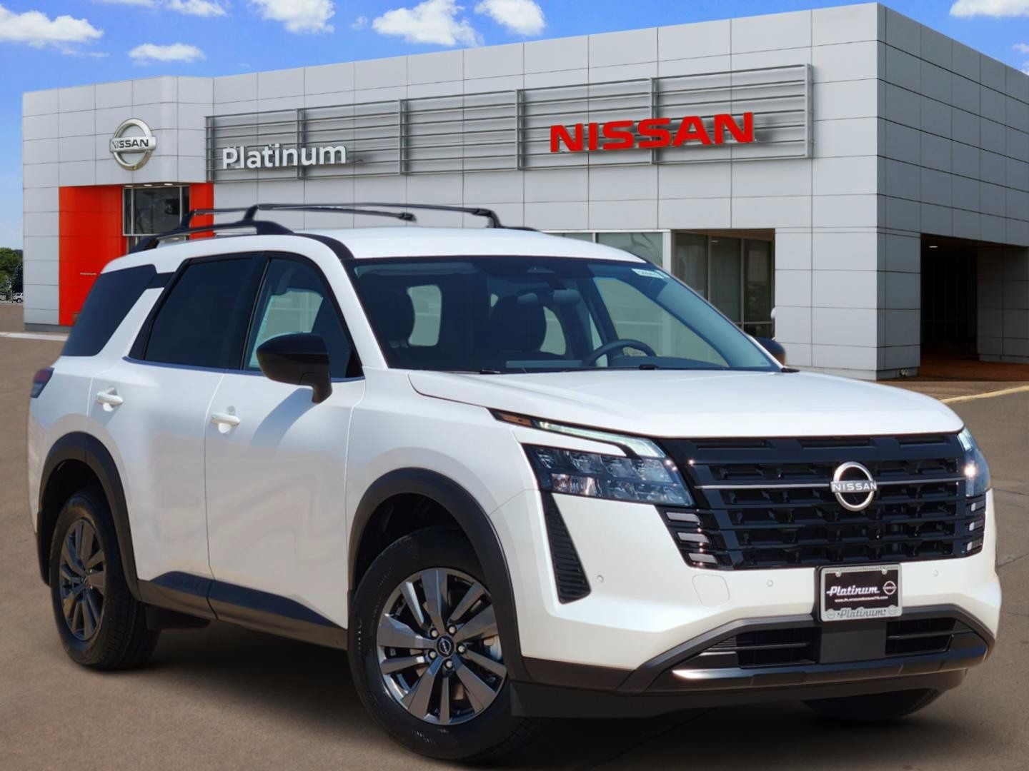 2026 Nissan Pathfinder SV