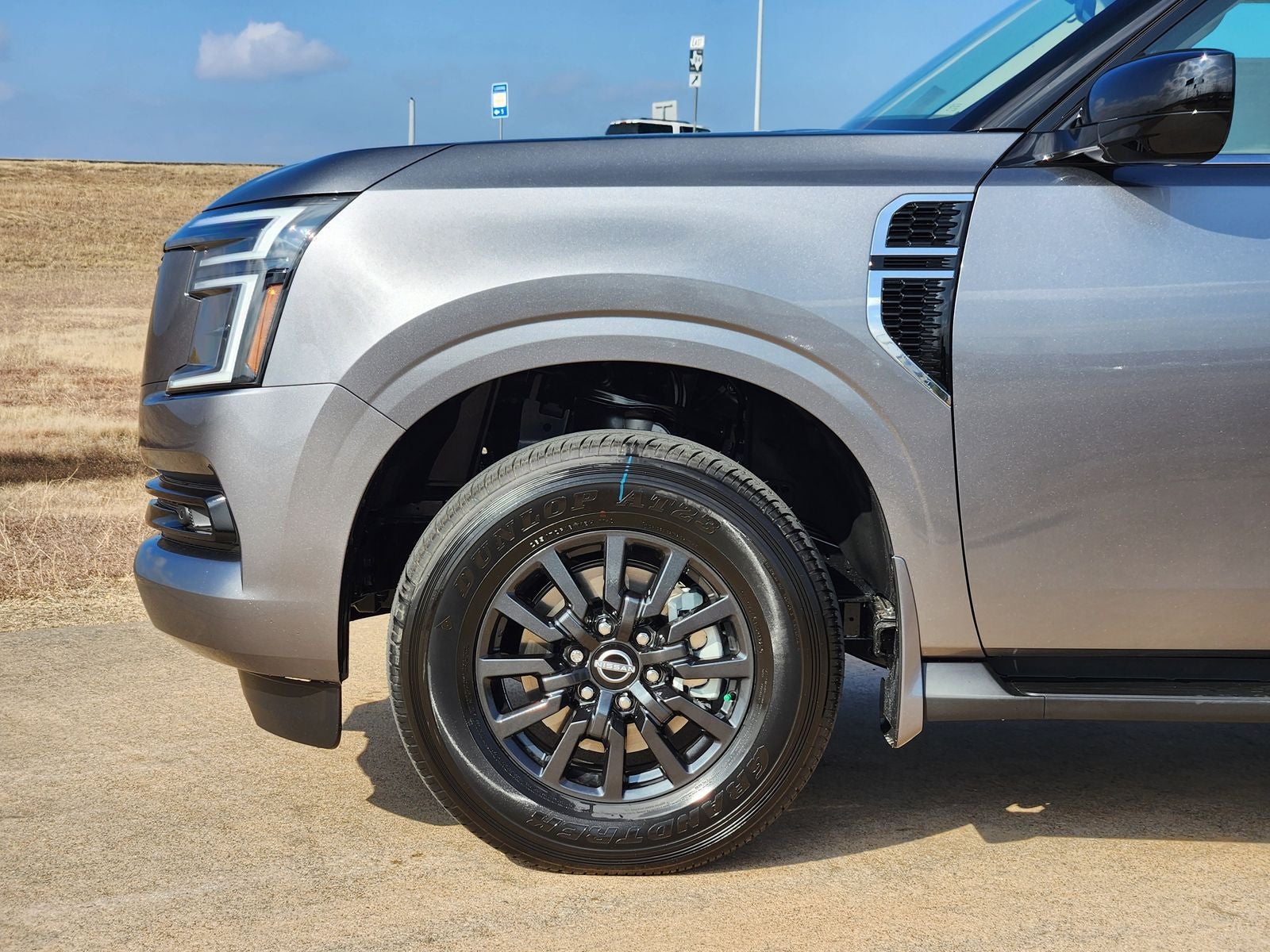 2026 Nissan Armada SV