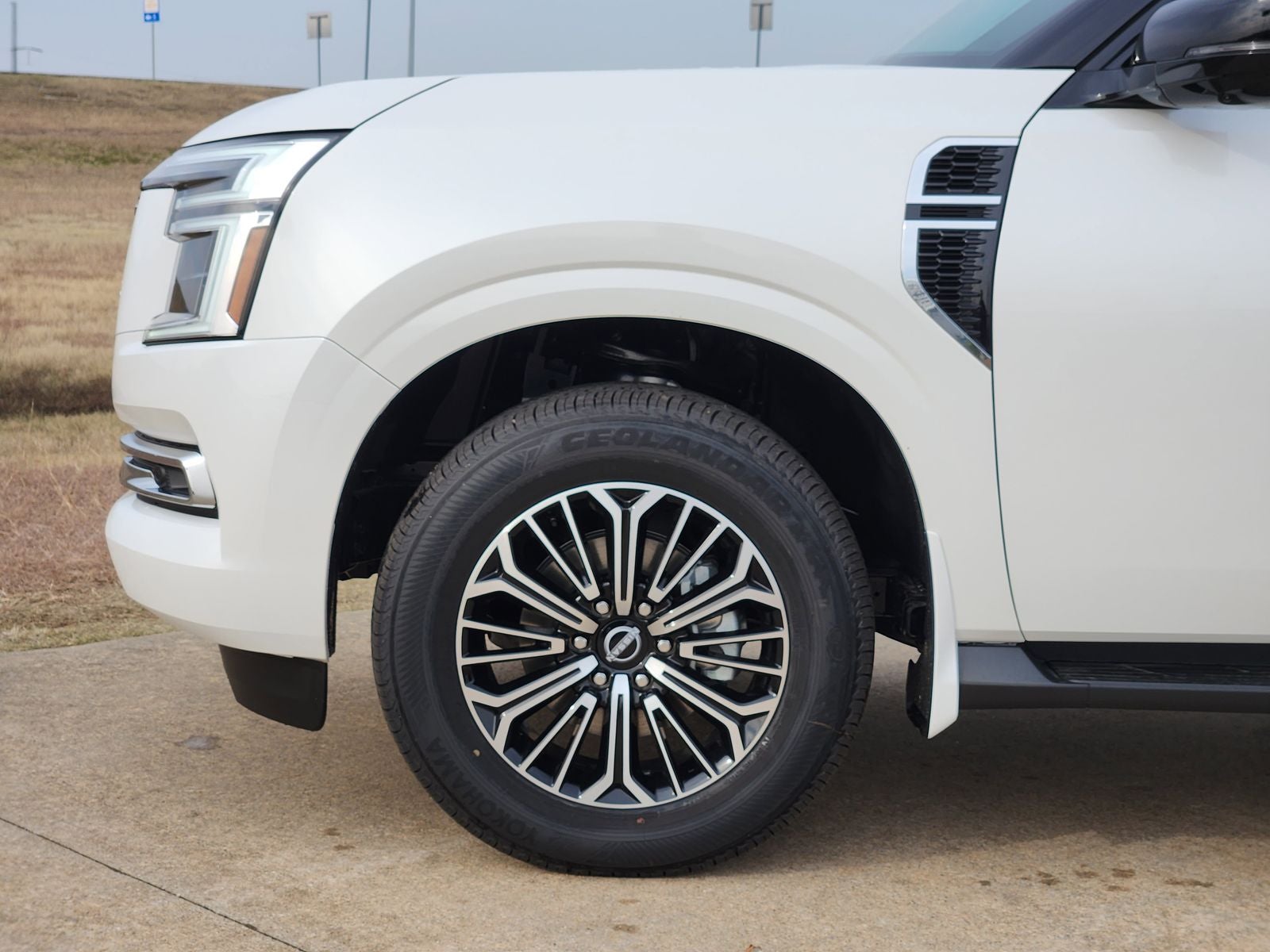 2026 Nissan Armada SL