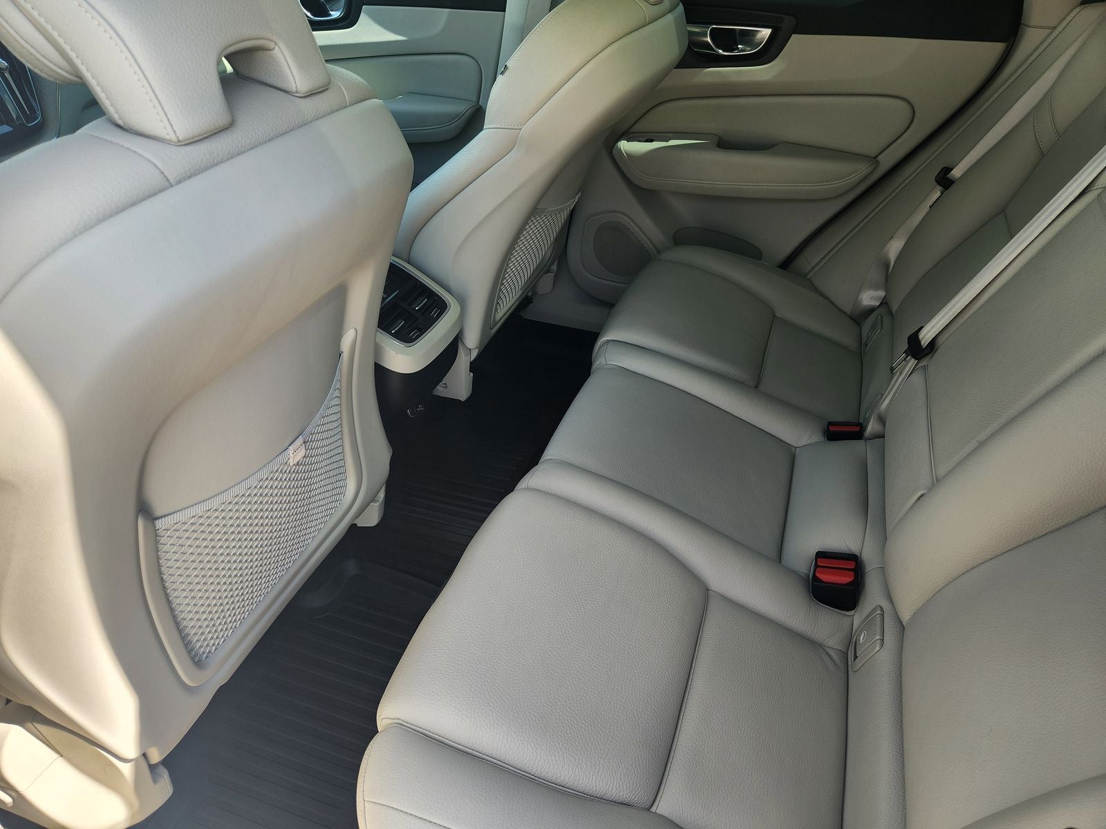 2020 Volvo XC60 T6 Inscription