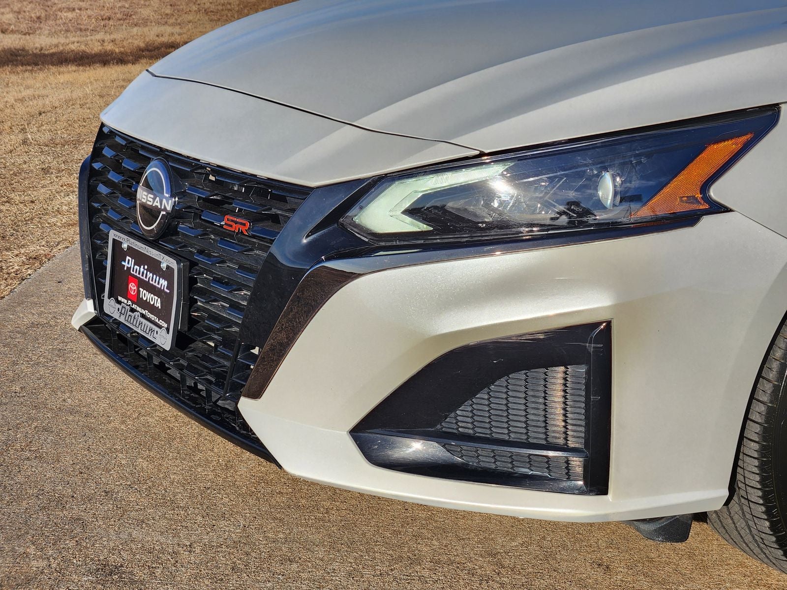 2023 Nissan Altima 2.0 SR