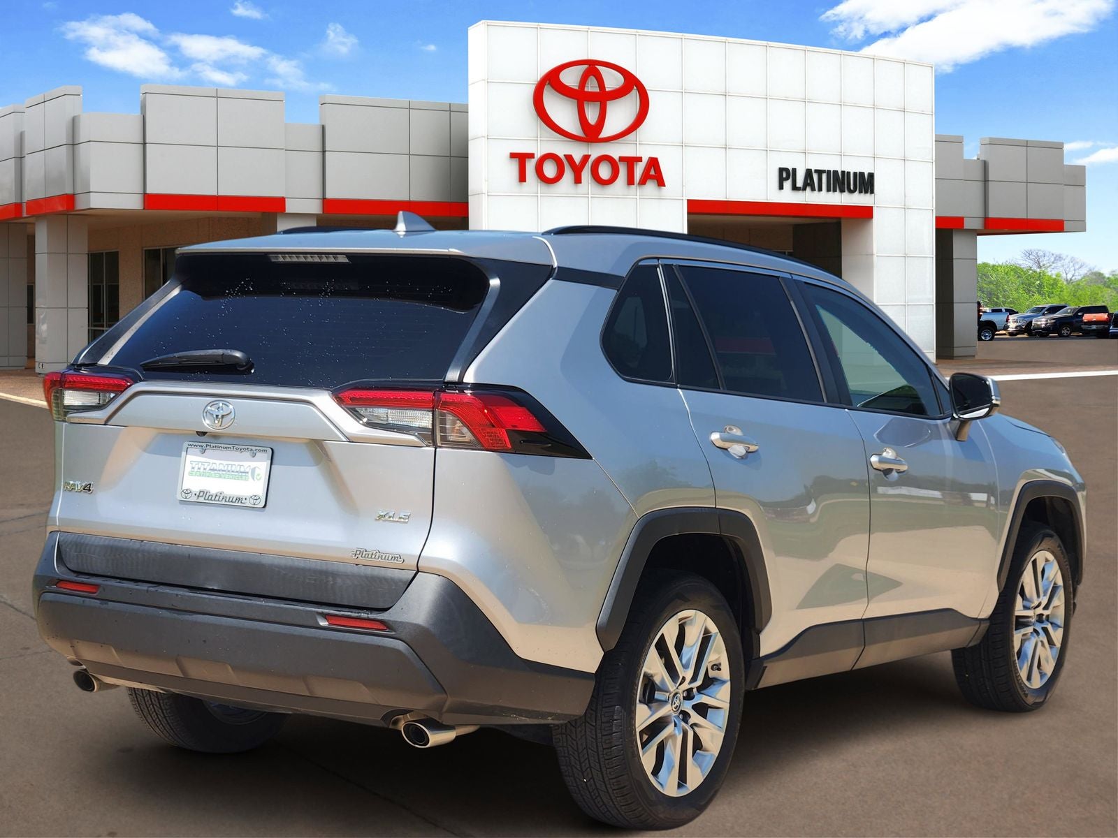 2019 Toyota RAV4 XLE Premium