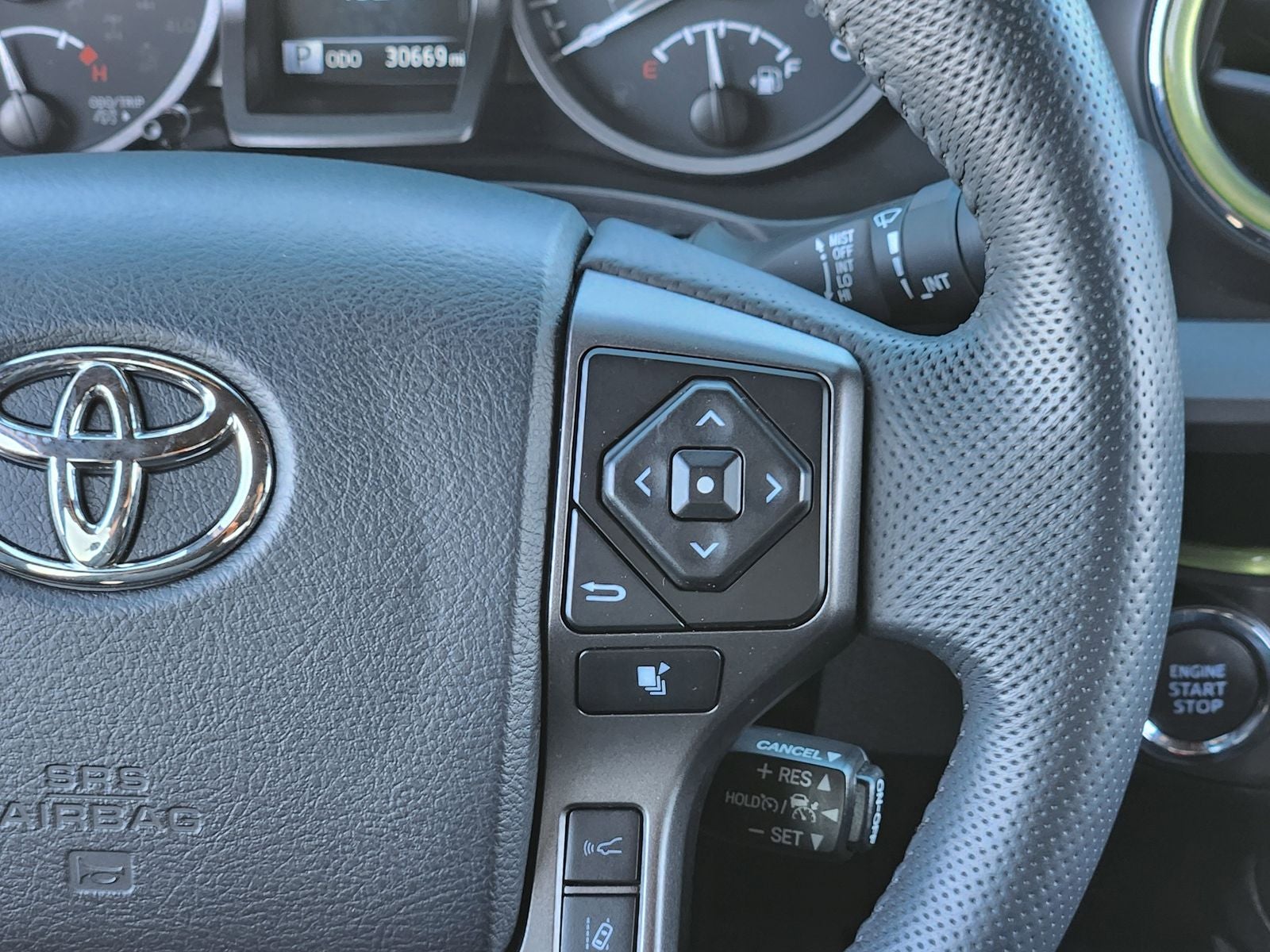 2023 Toyota Tacoma 4WD TRD Off-Road V6