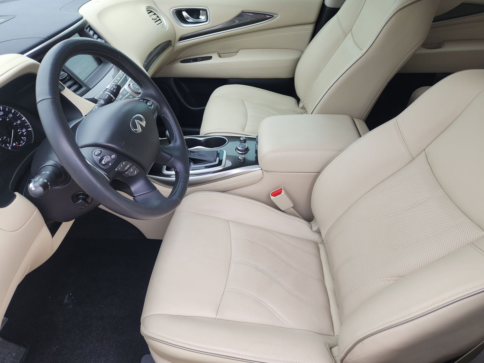 2019 INFINITI QX60 LUXE