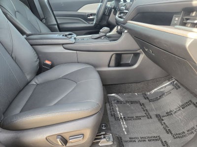 2024 Toyota Grand Highlander Platinum