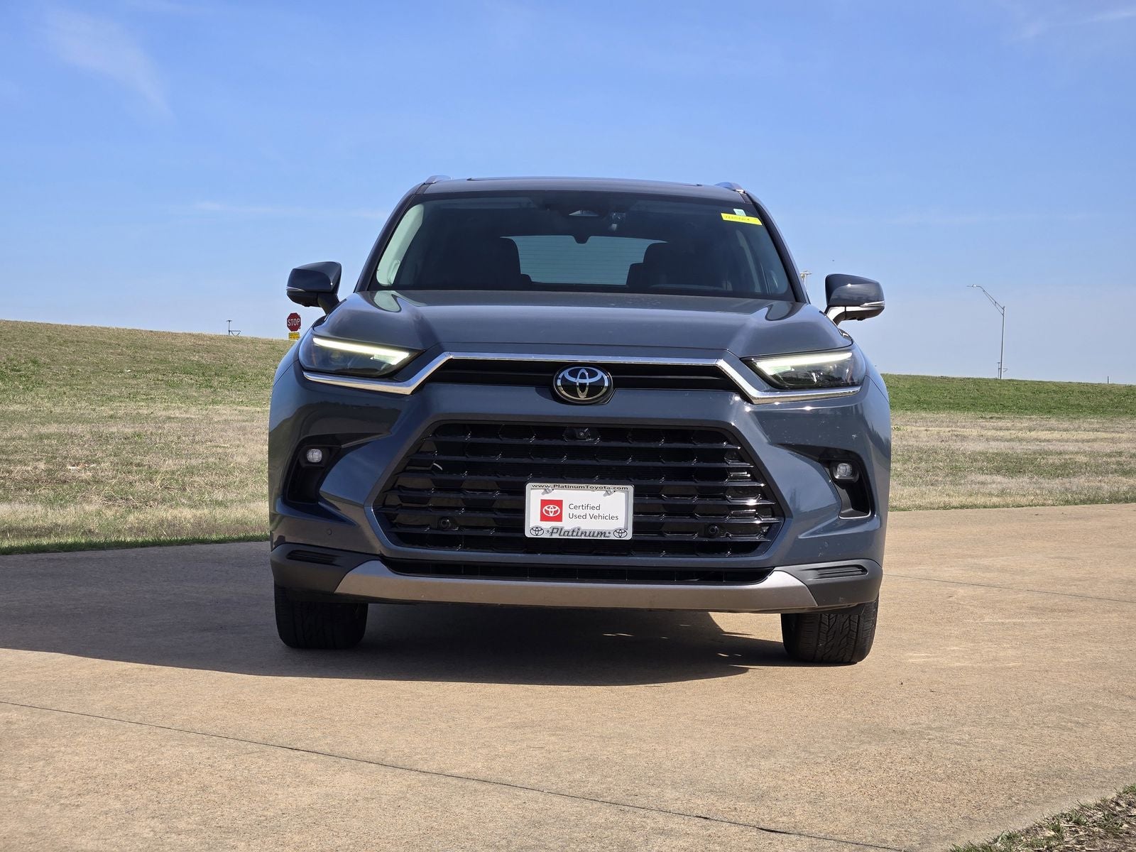 2024 Toyota Grand Highlander Platinum