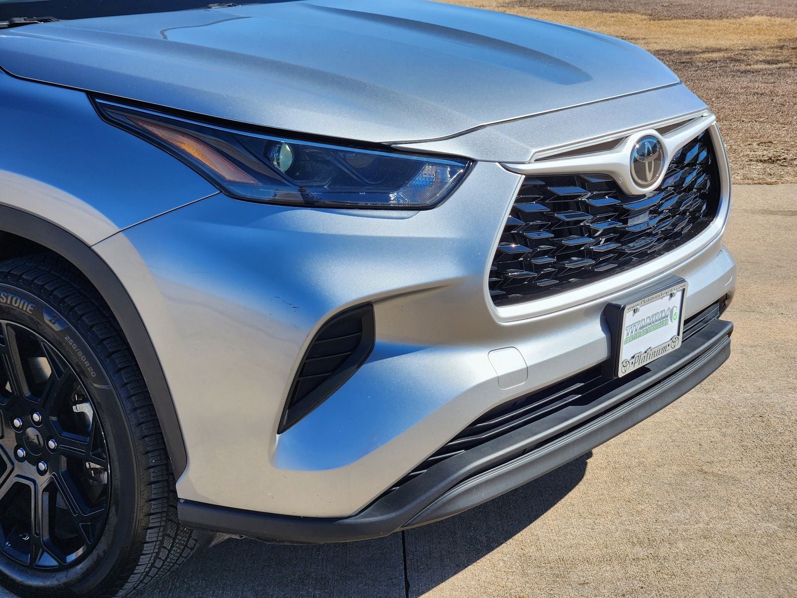 2022 Toyota Highlander L