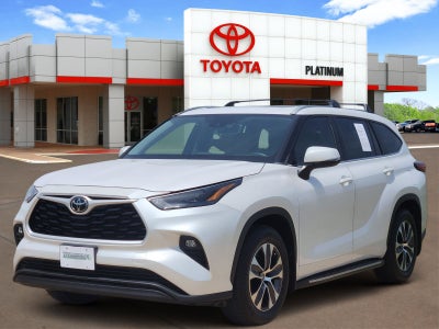 2023 Toyota Highlander XLE