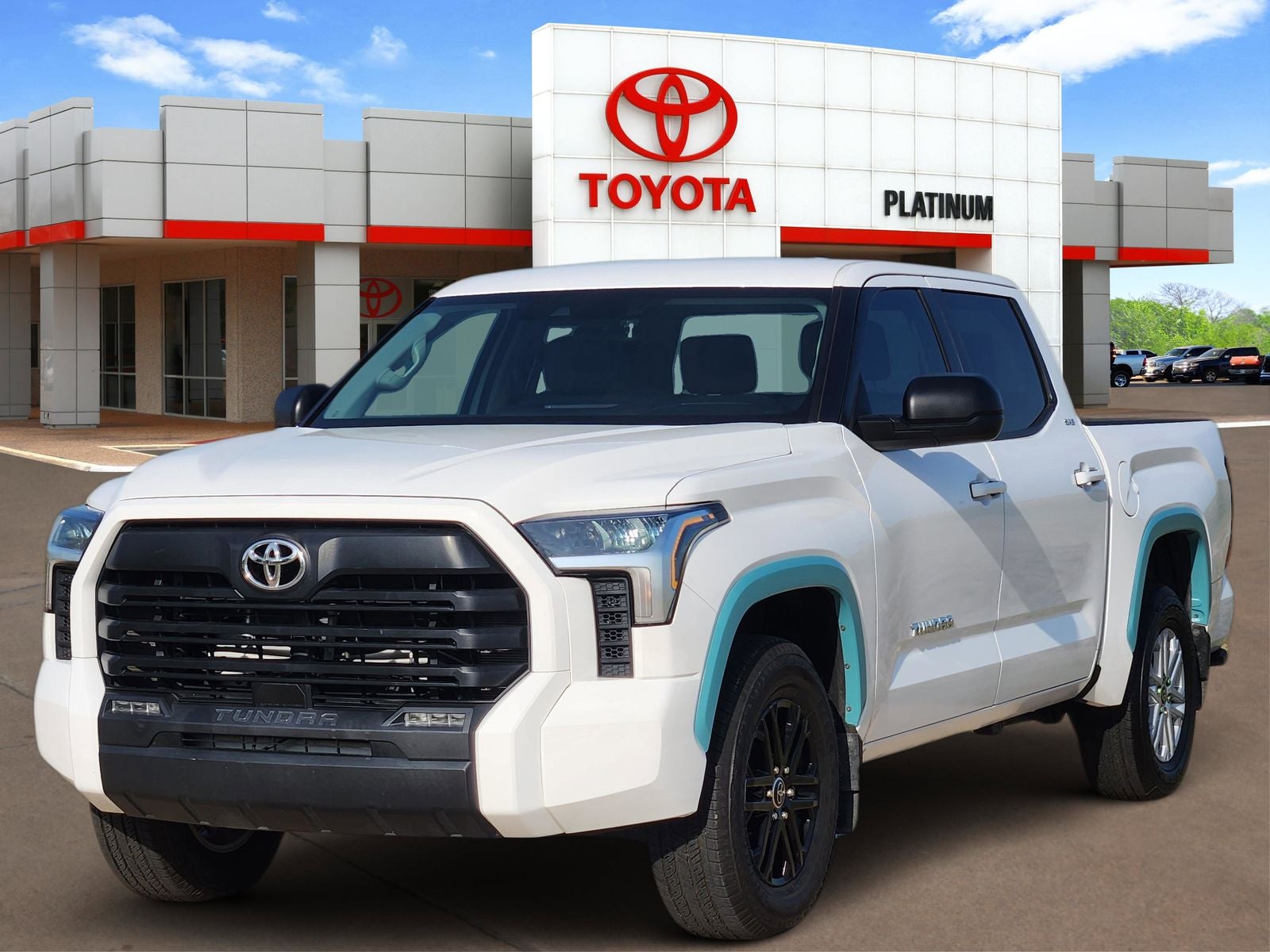 2024 Toyota Tundra 4WD SR5