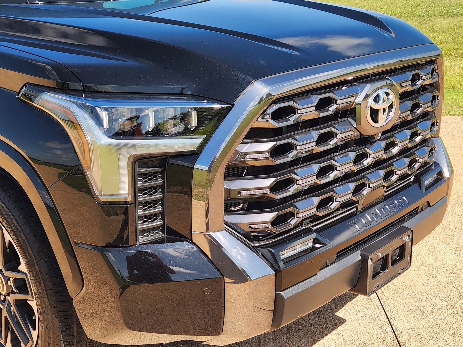 2022 Toyota Tundra Platinum