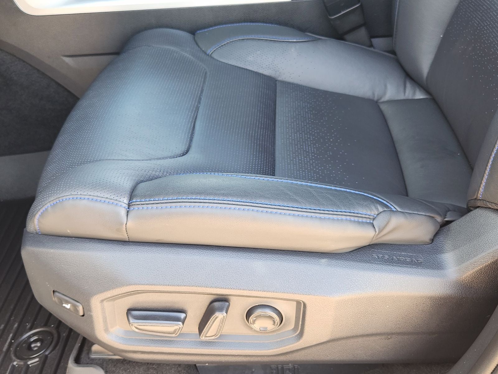 2022 Toyota Tundra Platinum