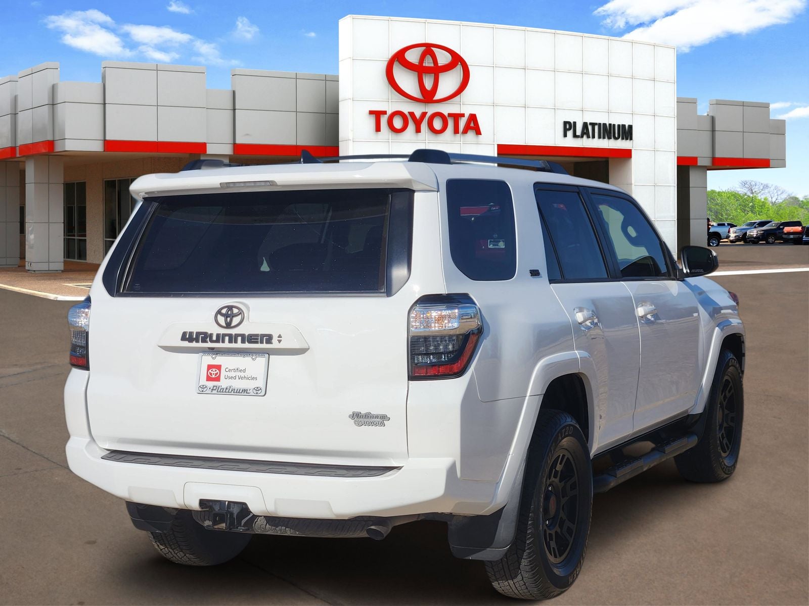 2023 Toyota 4Runner SR5