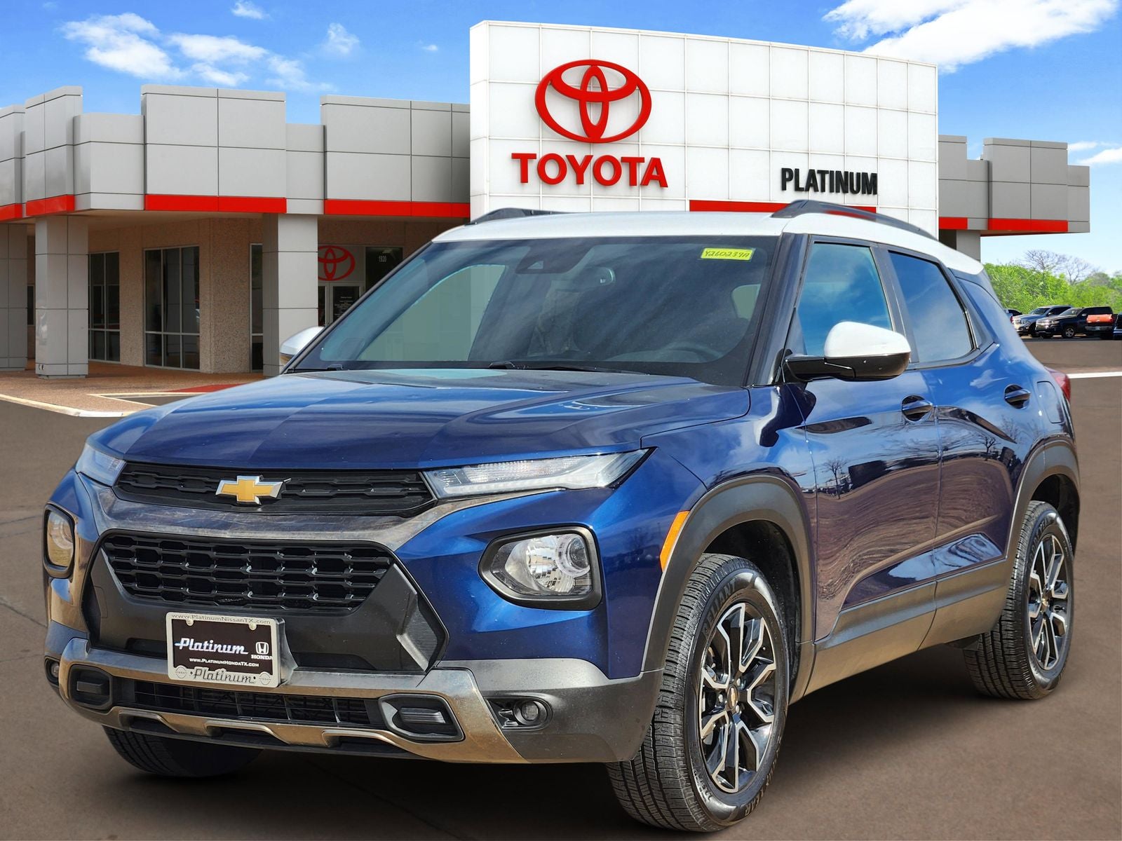 Used 2022 Chevrolet Trailblazer Activ with VIN KL79MSSL2NB054343 for sale in Weatherford, TX