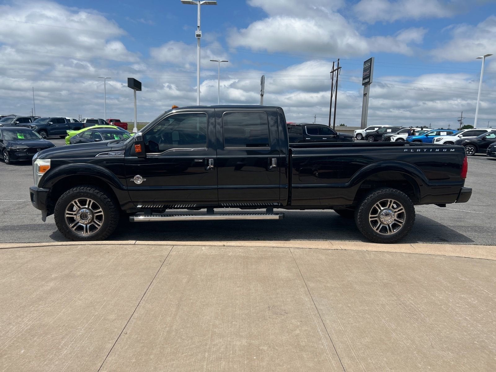 2014 Ford Super Duty F-350 SRW XLT