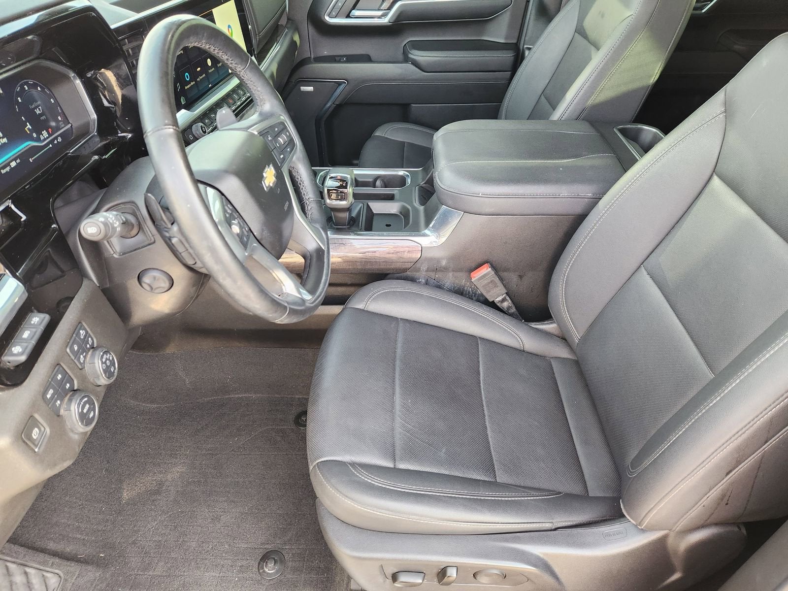 2023 Chevrolet Silverado 1500 LTZ