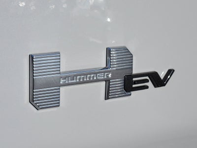 2025 GMC HUMMER EV SUV 2X