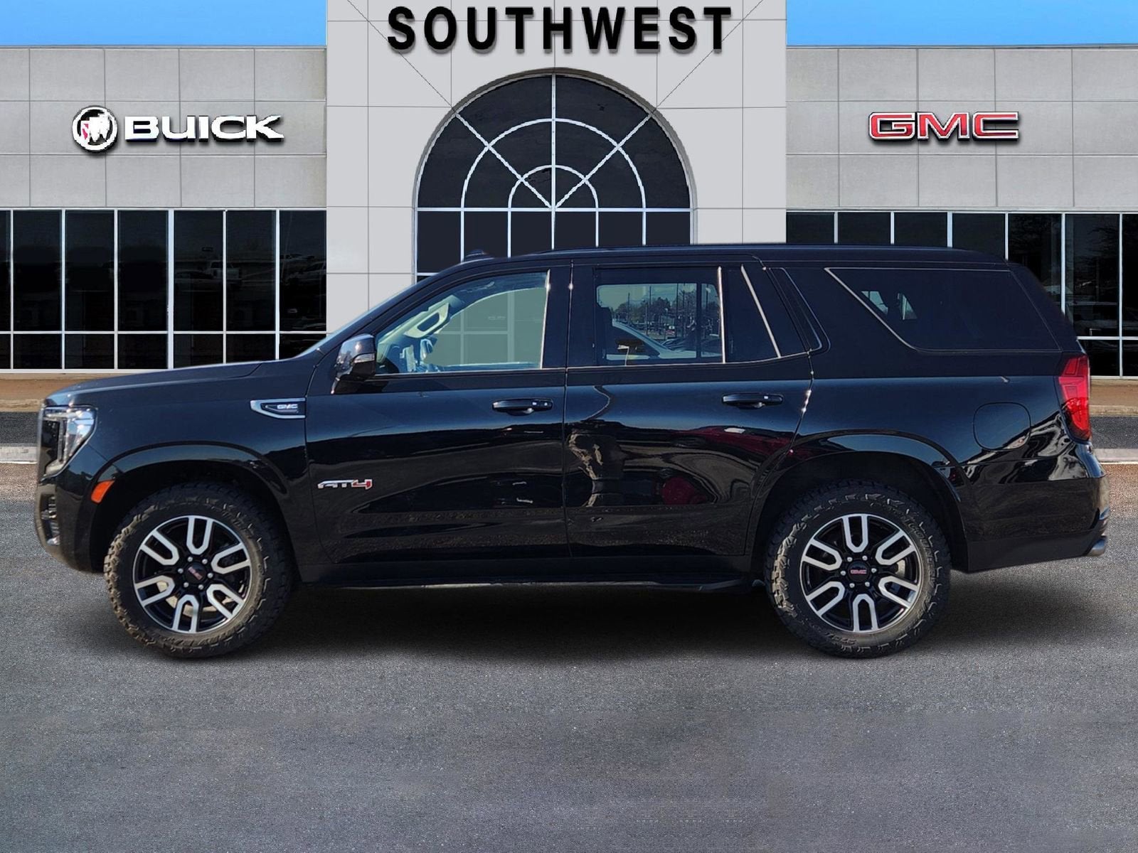 2022 GMC Yukon AT4
