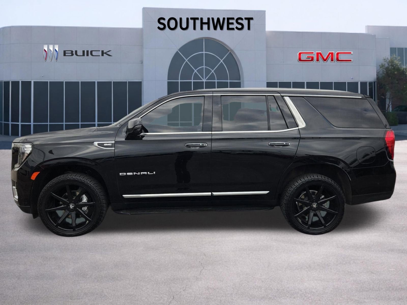 2024 GMC Yukon Denali