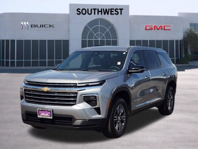 2024 Chevrolet Traverse LT