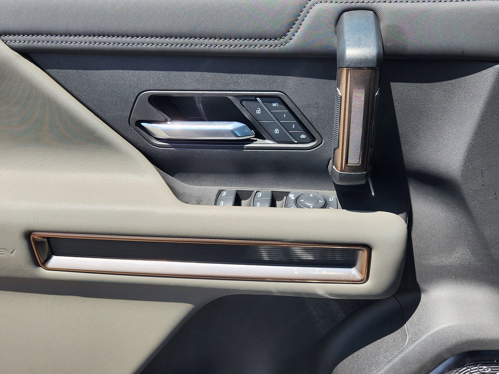 2025 GMC HUMMER EV Pickup 2X