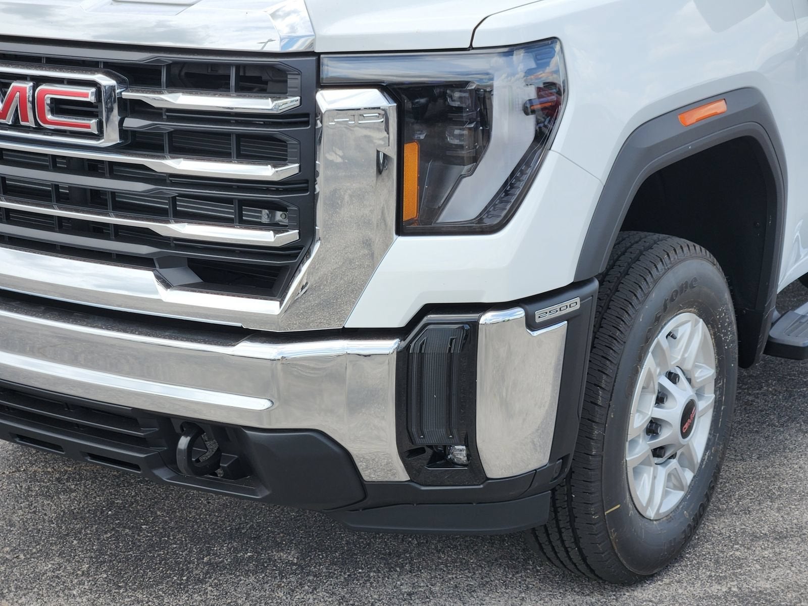 2026 GMC Sierra 2500 HD SLE