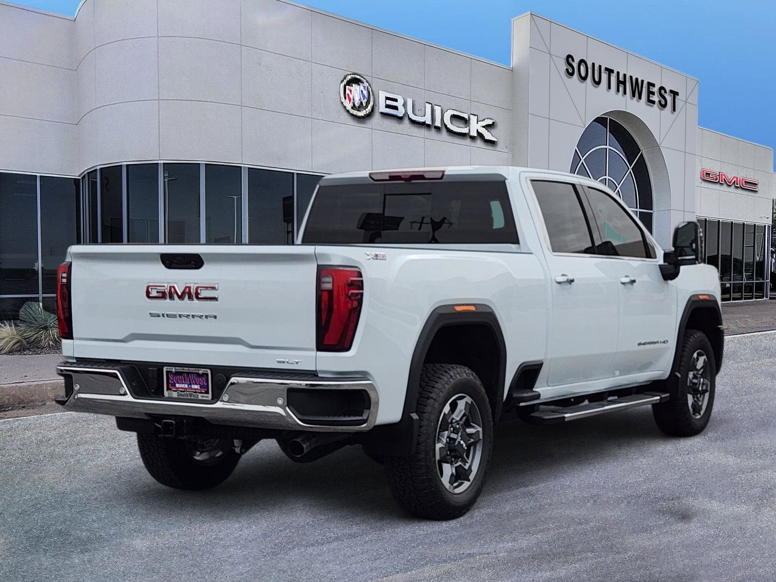 2026 GMC Sierra 2500 HD SLT