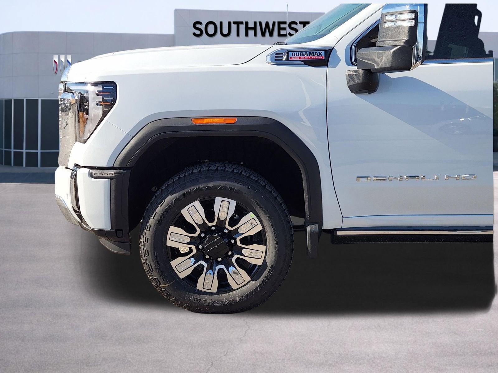 2026 GMC Sierra 2500 HD Denali