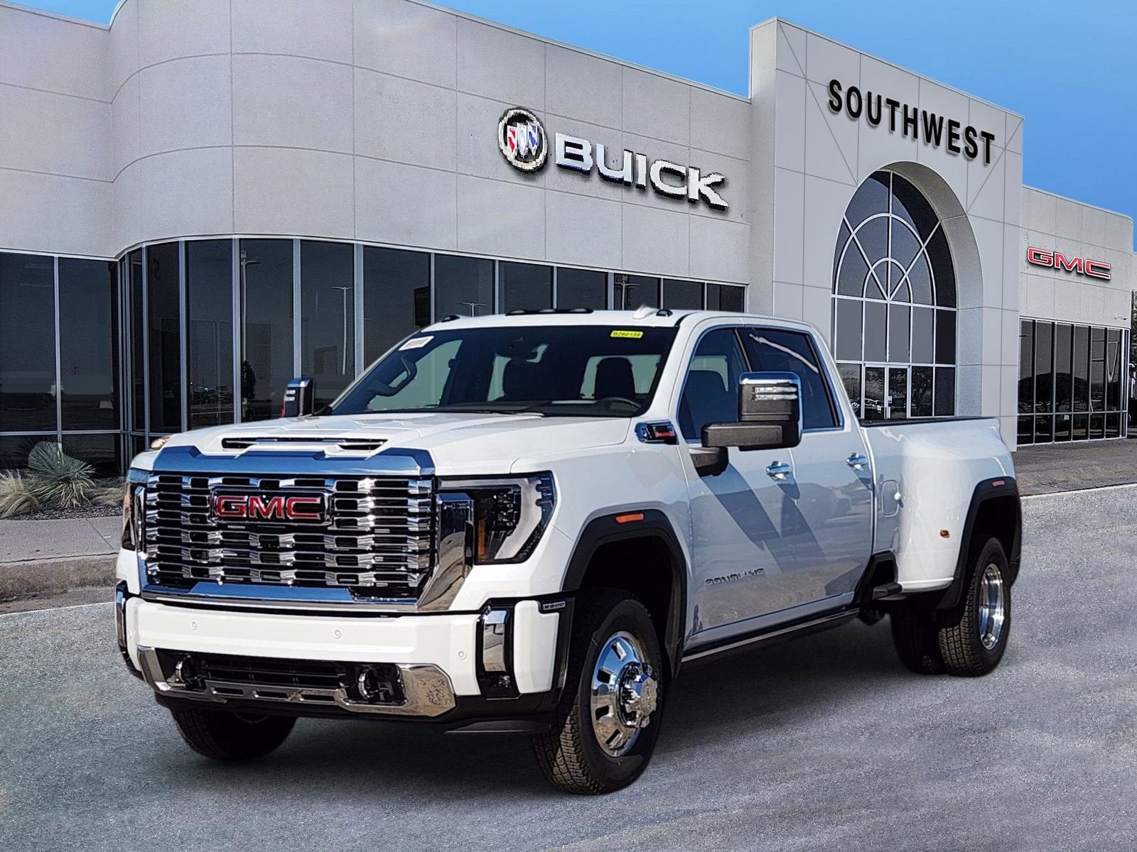 2026 GMC Sierra 3500 HD Denali DRW