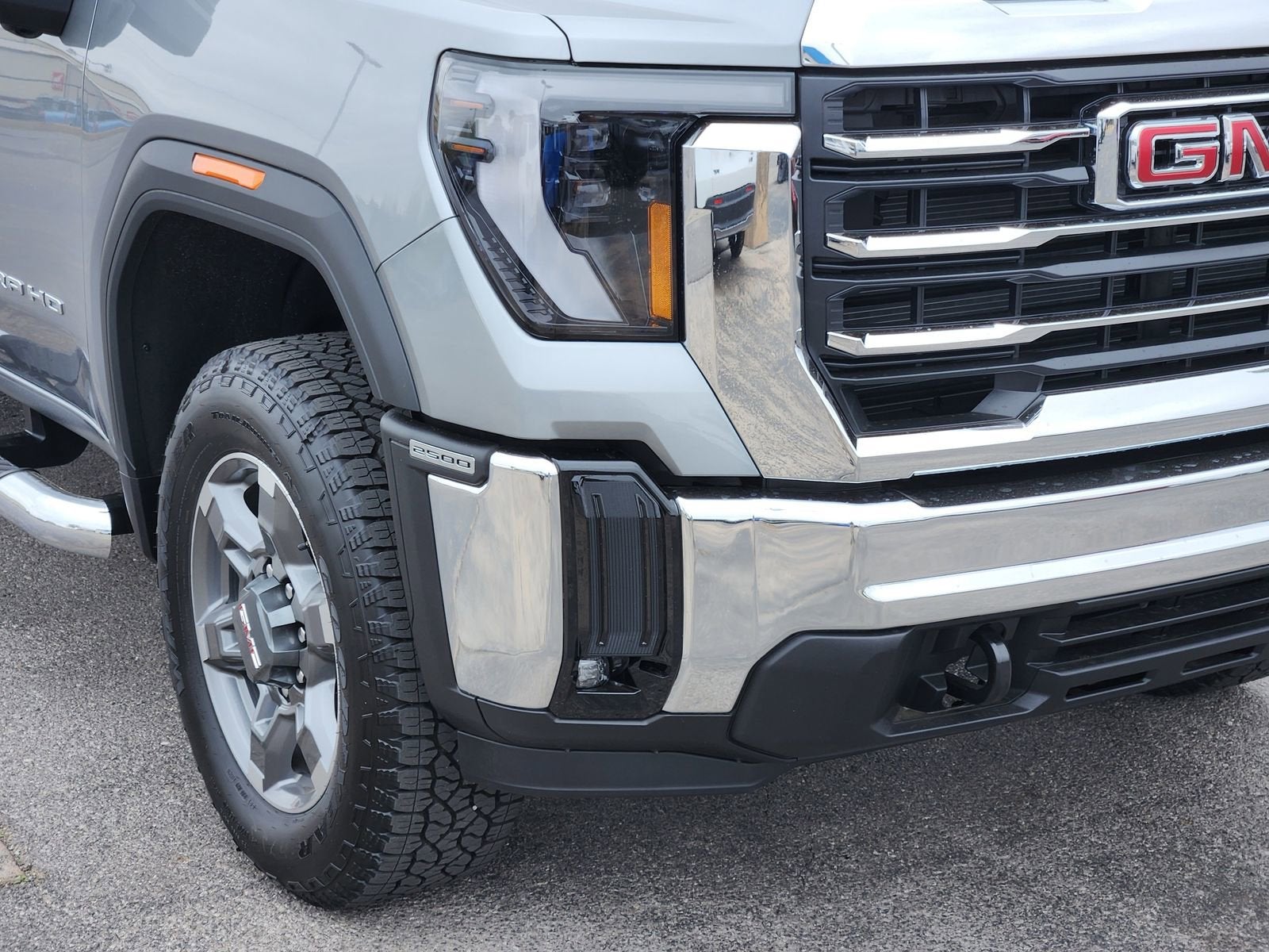 2026 GMC Sierra 2500 HD SLE