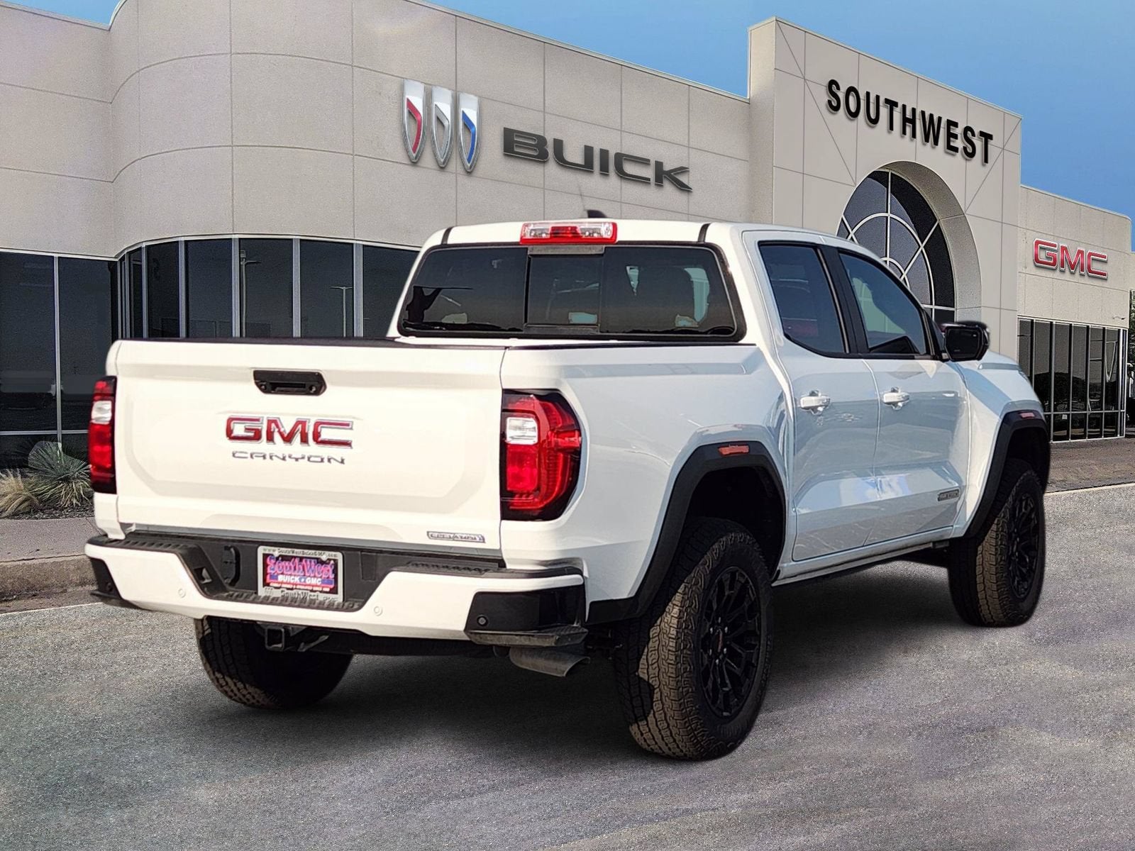 2026 GMC Canyon Elevation