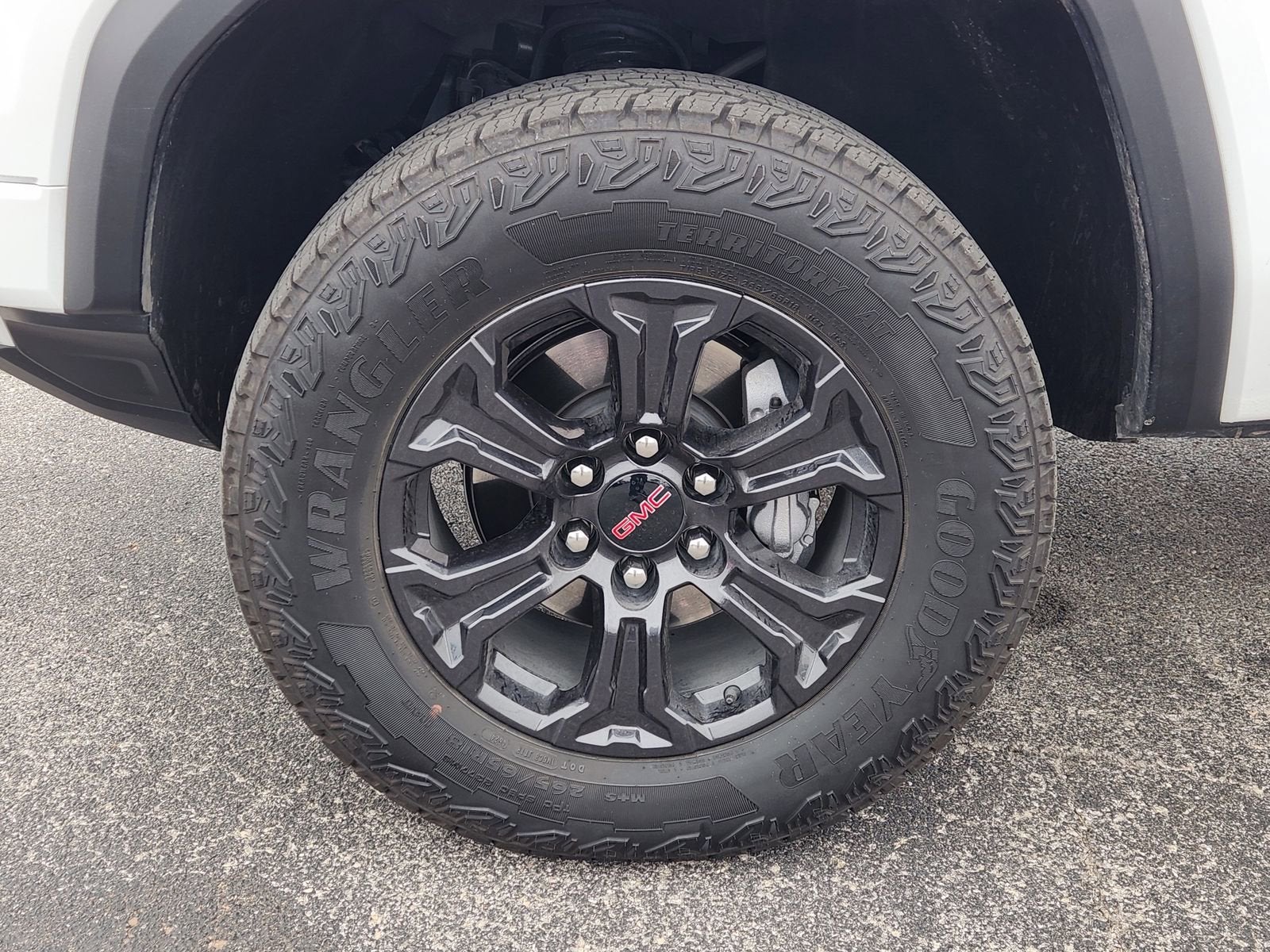 2025 GMC Canyon Elevation