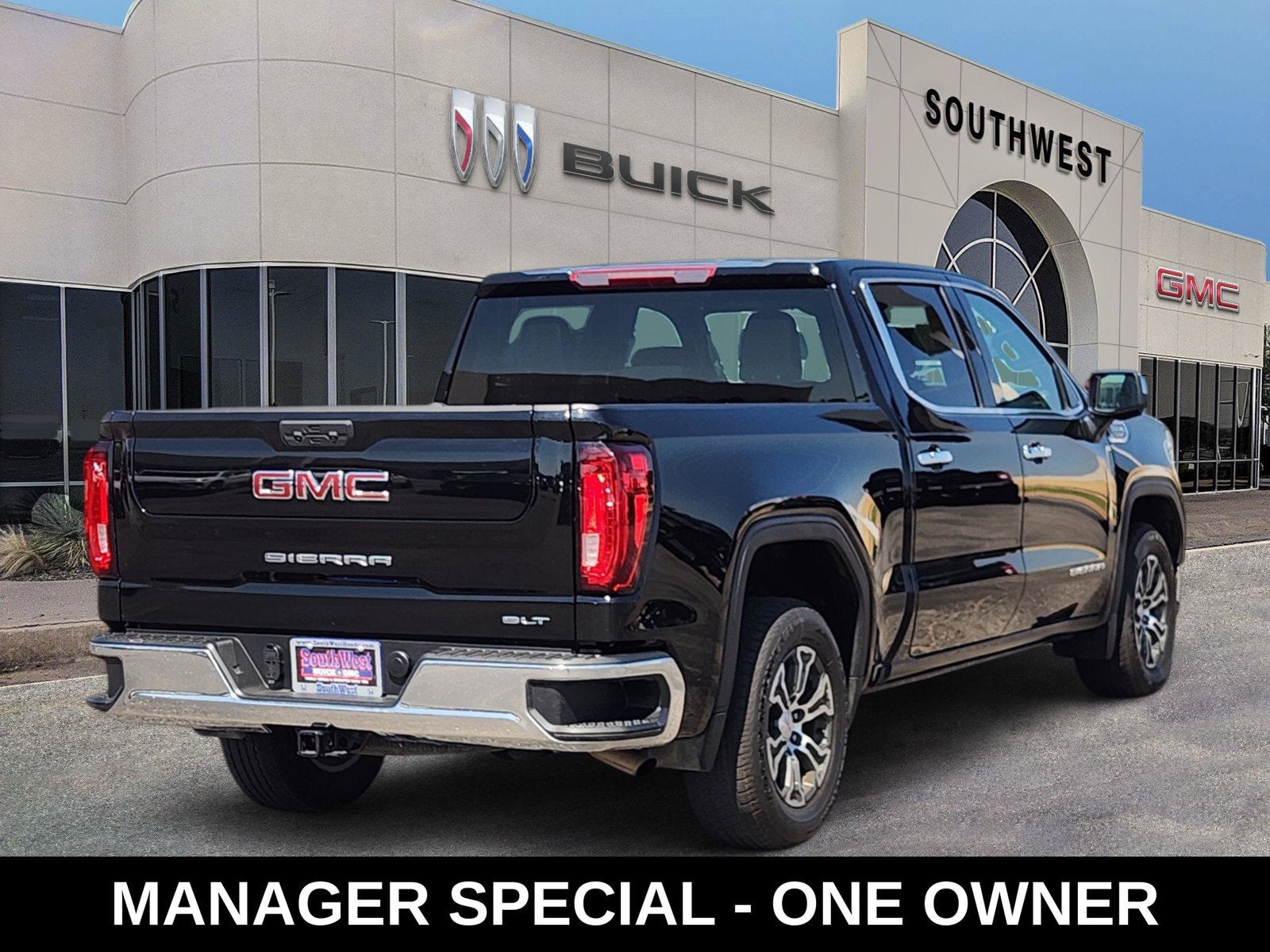 2025 GMC Sierra 1500 SLT