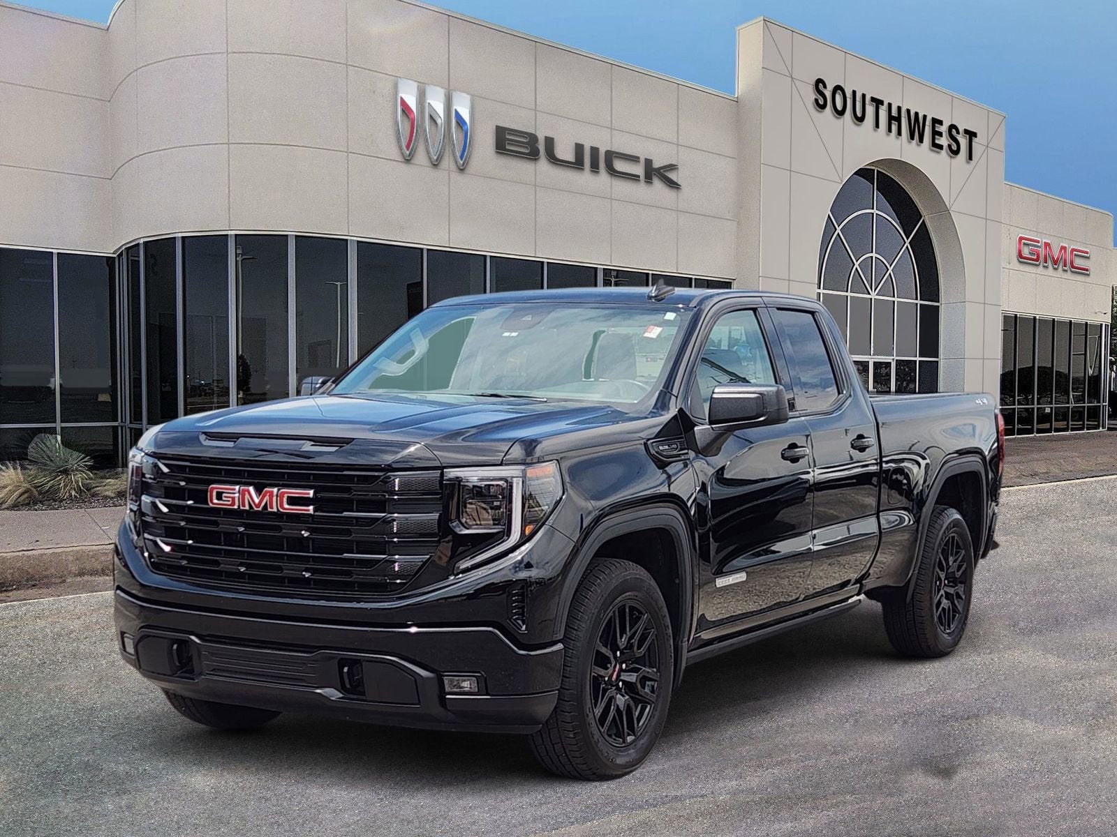 2025 GMC Sierra 1500 Elevation