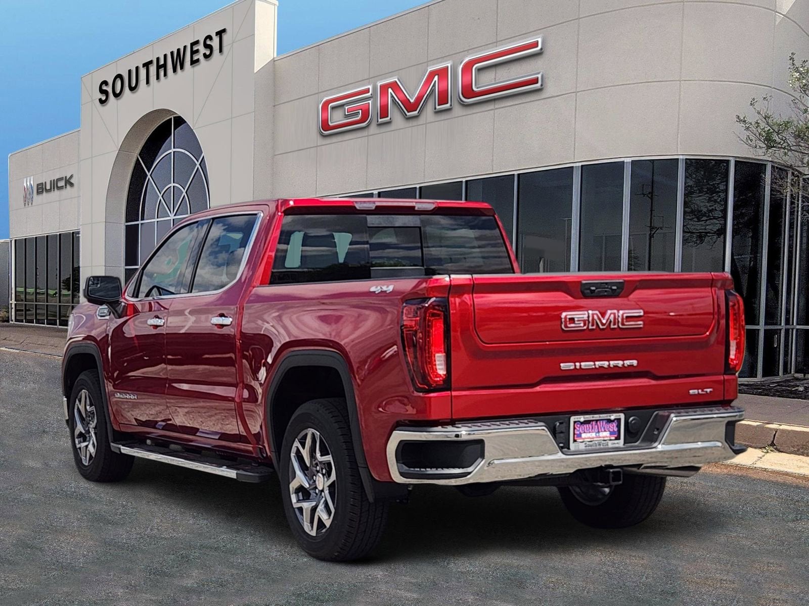 2026 GMC Sierra 1500 SLT