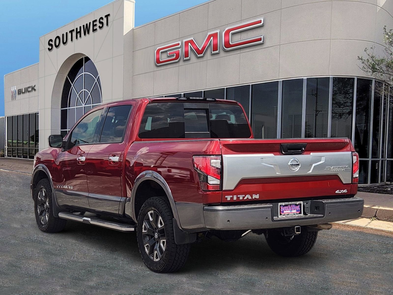 2020 Nissan Titan Platinum Reserve