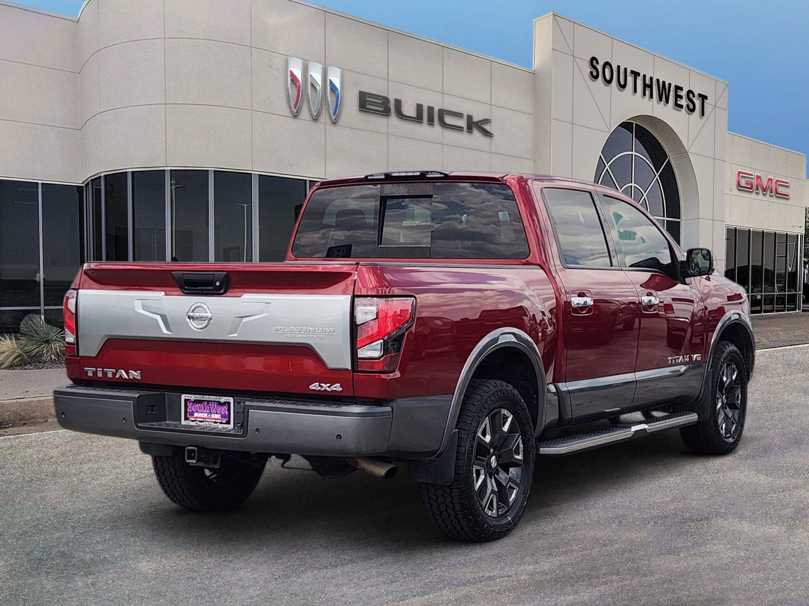 2020 Nissan Titan Platinum Reserve