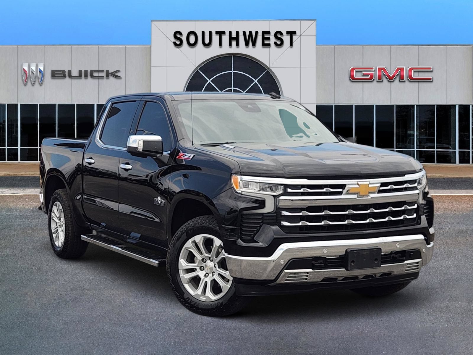 2023 Chevrolet Silverado 1500 LTZ