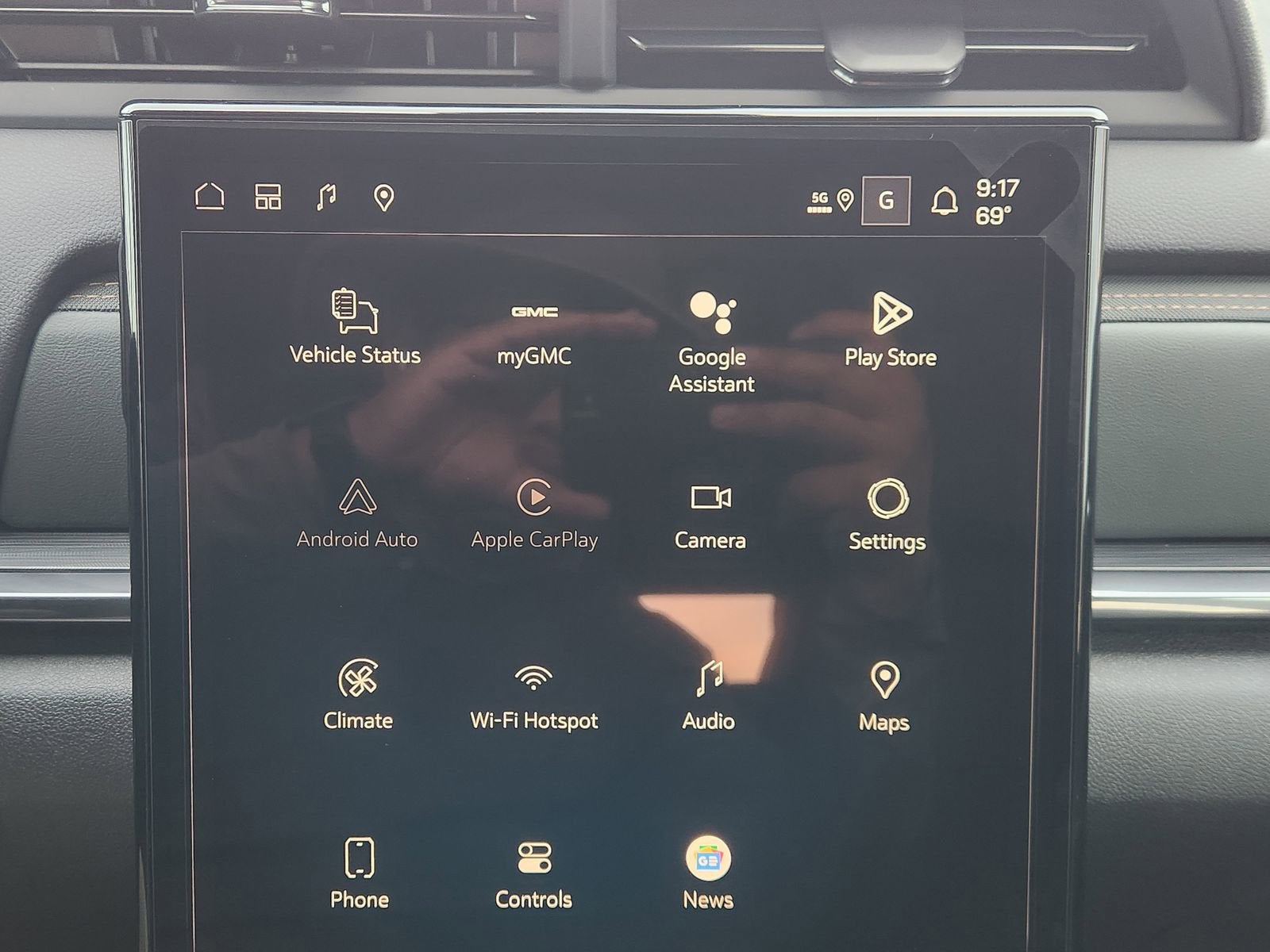 2026 GMC Terrain AT4