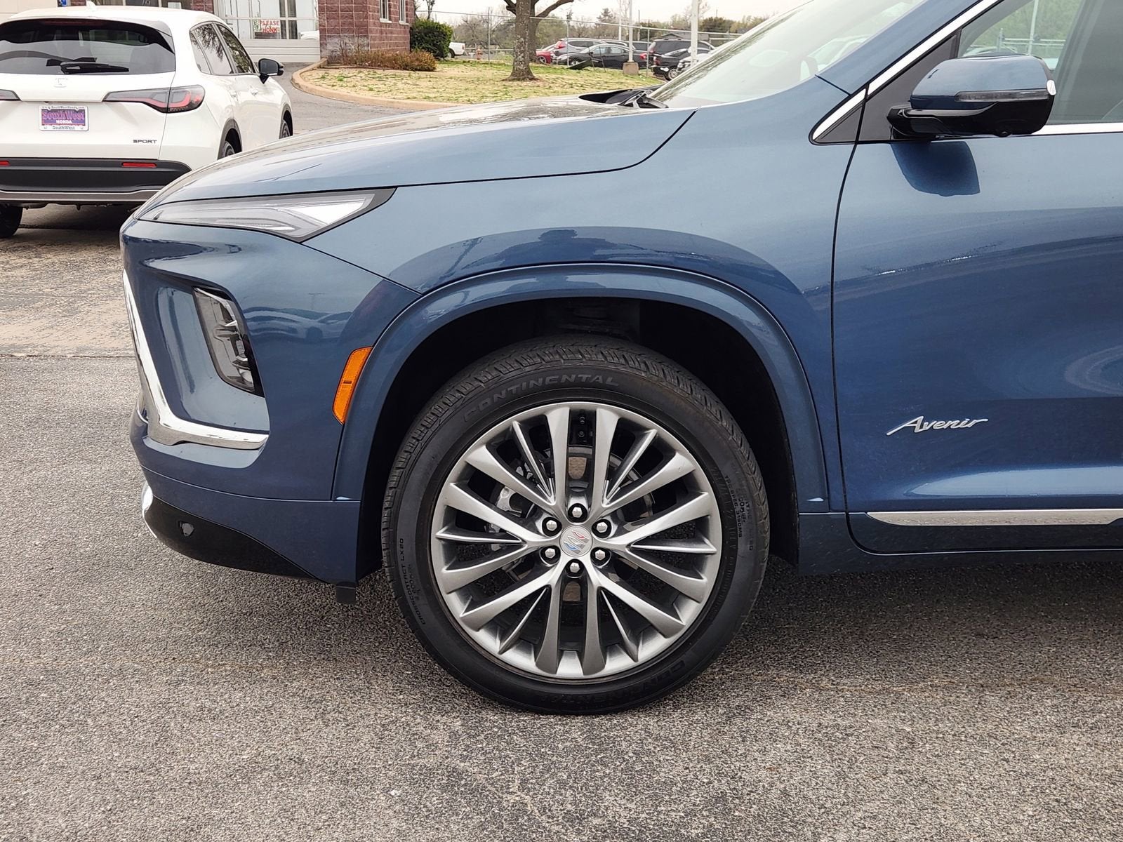 2025 Buick Enclave Avenir