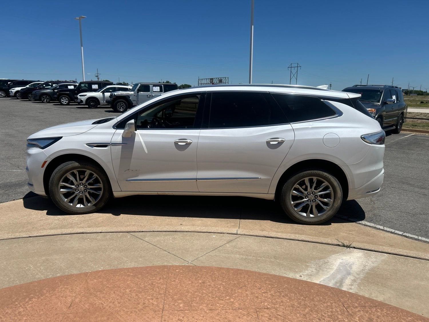2023 Buick Enclave Avenir
