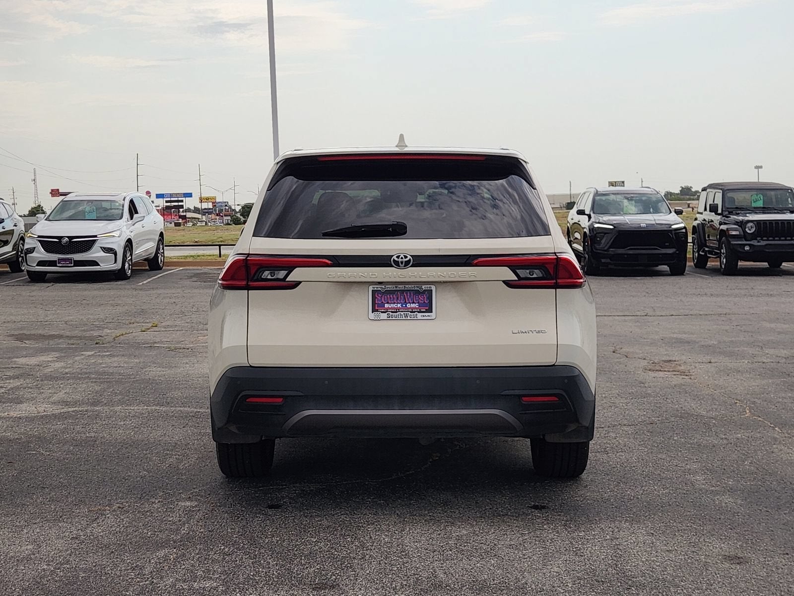 2024 Toyota Grand Highlander XLE