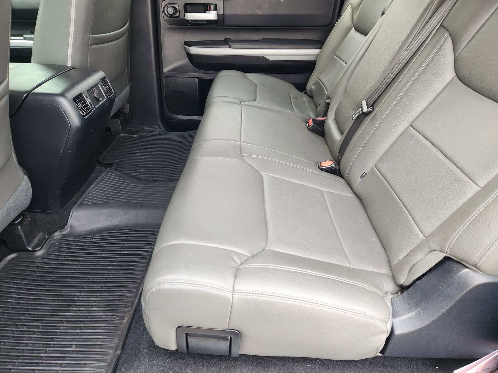 2018 Toyota Tundra 4WD SR5